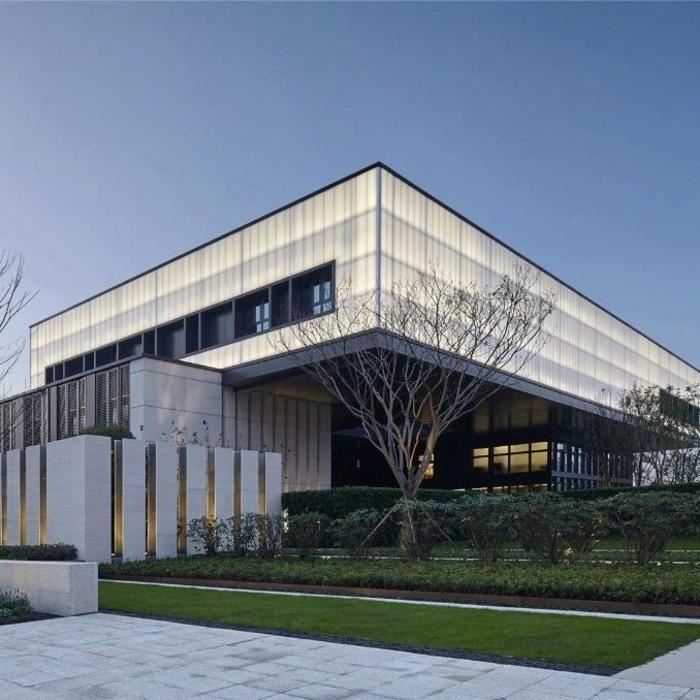polycarbonate building cladding
